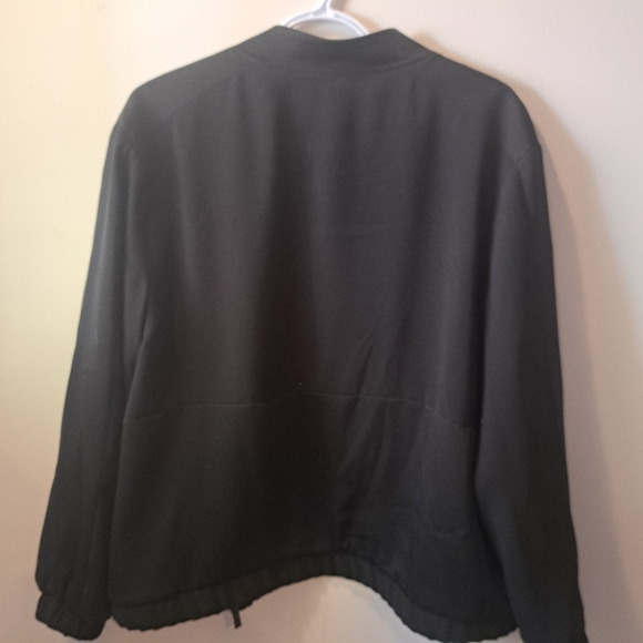 Reitmans black lightweight bomber jacket - Picture 4 of 4